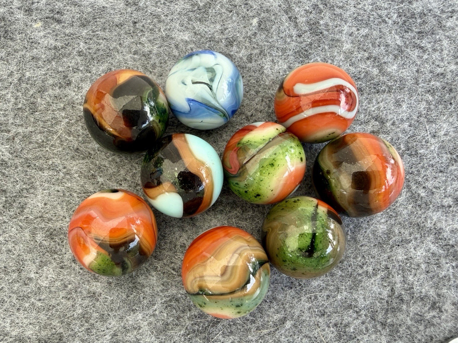 Vintage: JABO Jinks Run: Display Of 9 Swirls. 3/4 +-