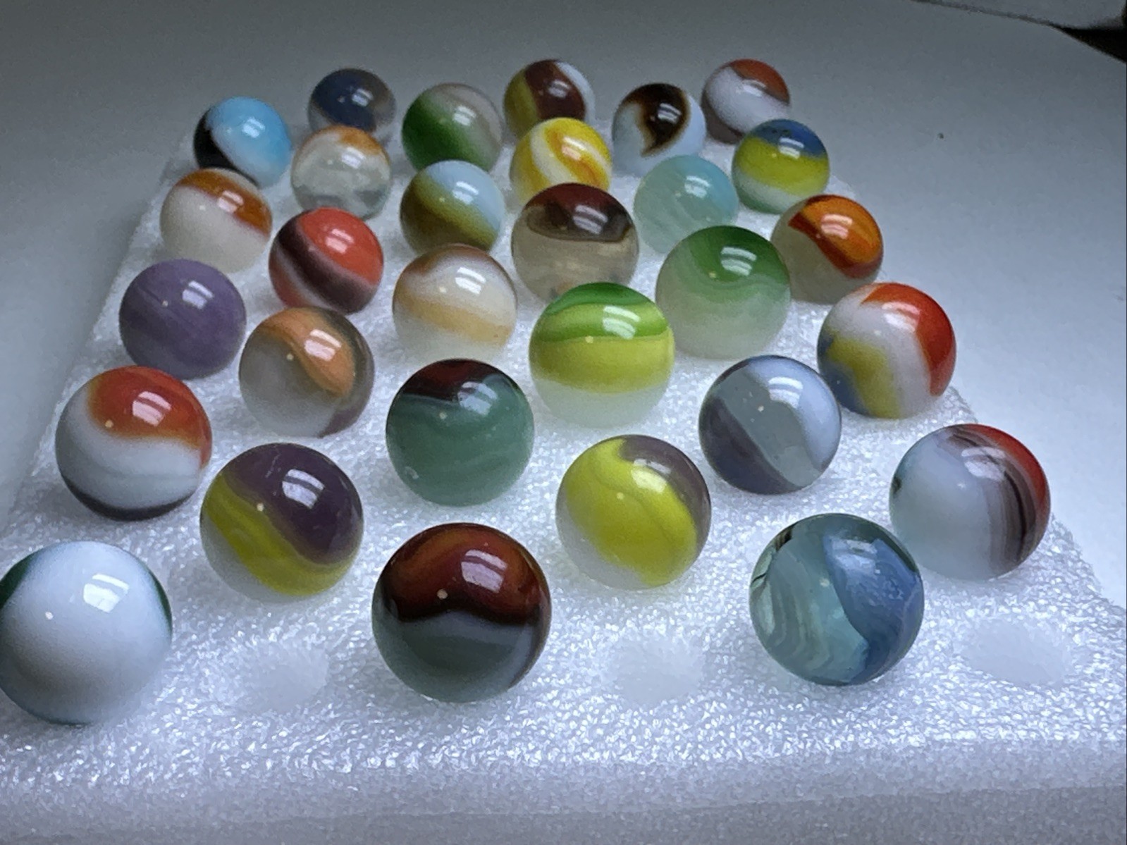 273 Awesome Mixed Lot Of 30 Vintage Vitro Agate Marbles!