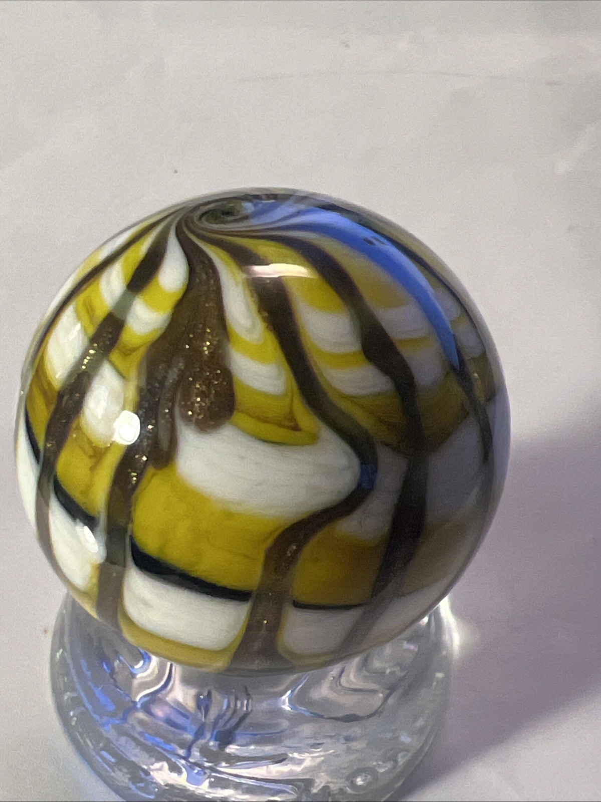 Stunning contemporary swirl marble #955