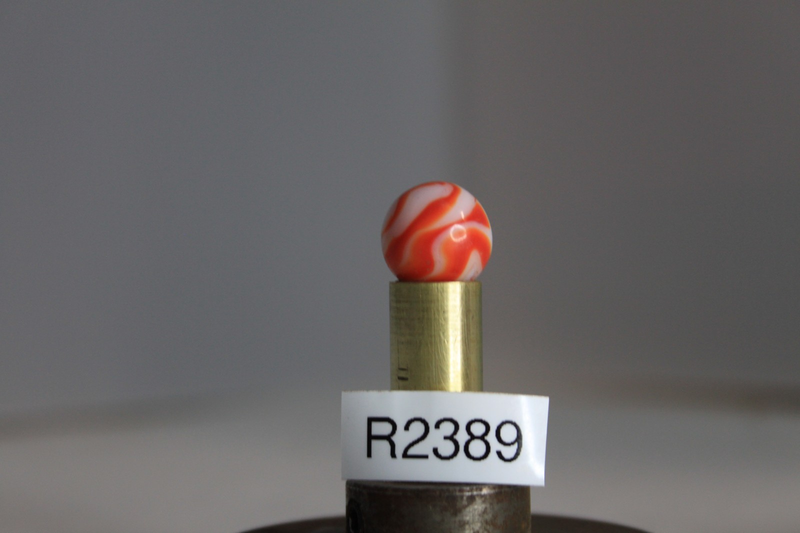PELTIER GLASS MARBLE RED FLAME SPIRAL ZEBRA OPAQUE WHITE 5/8″ VINTAGE TARGET
