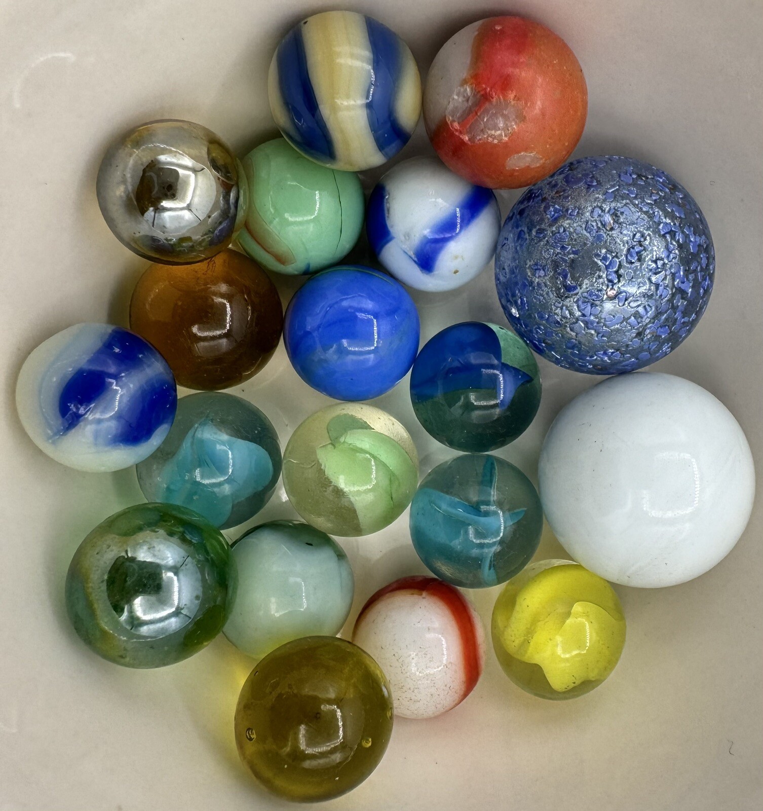 Vintage Marble Lot Of MARBLES UV Reactive Cadmium Uranium Lot #46