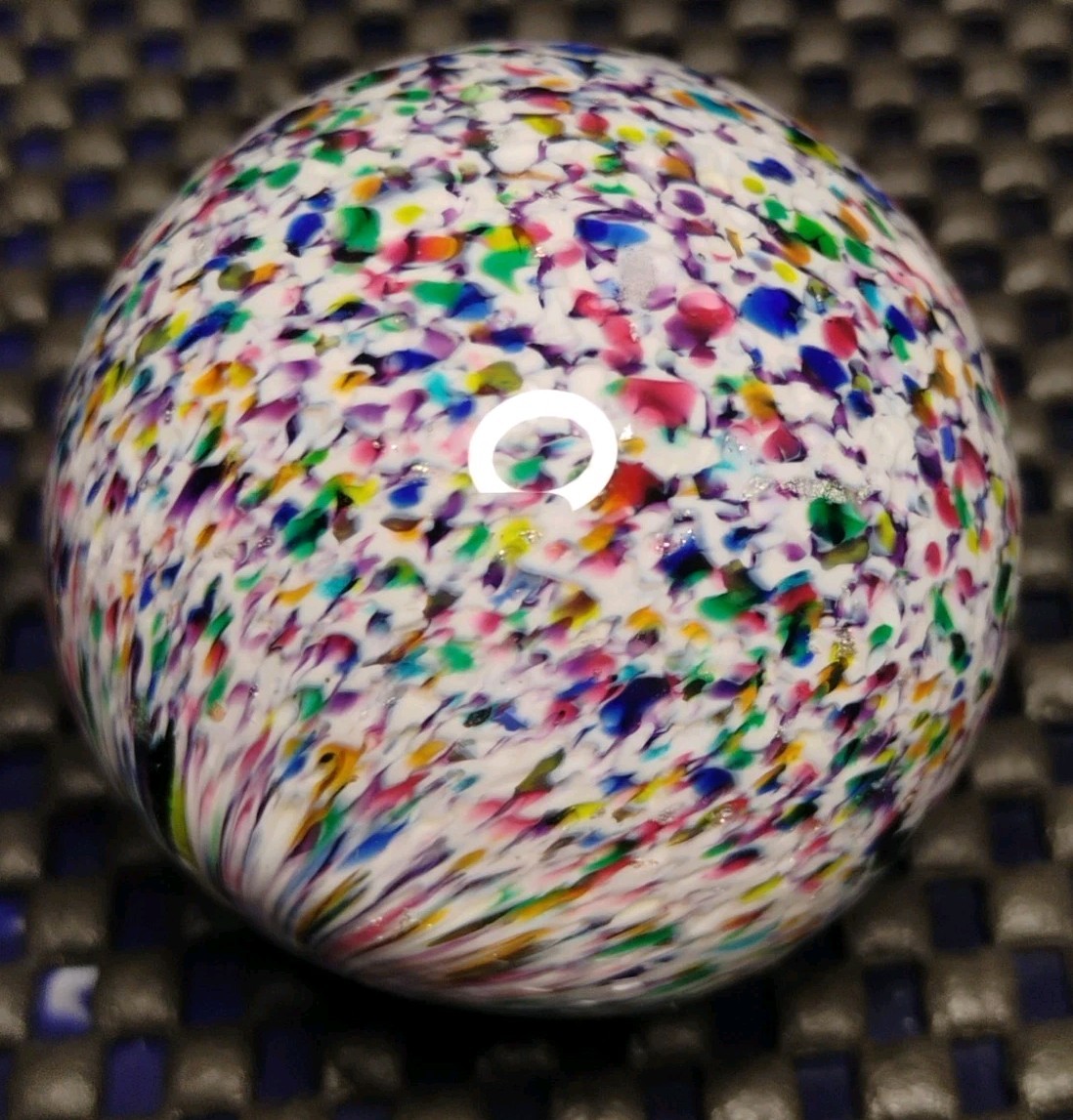 1.72″ 😍 -ONIONSKIN W/ SILVER MICA-CONTEMPORARY ART MARBLES – MINT