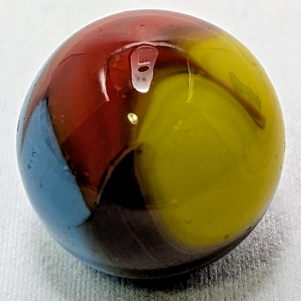 Vintage Vitro Agate Superman Hybrid Marble. 22.86 mm Wet Mint; Oxblood,