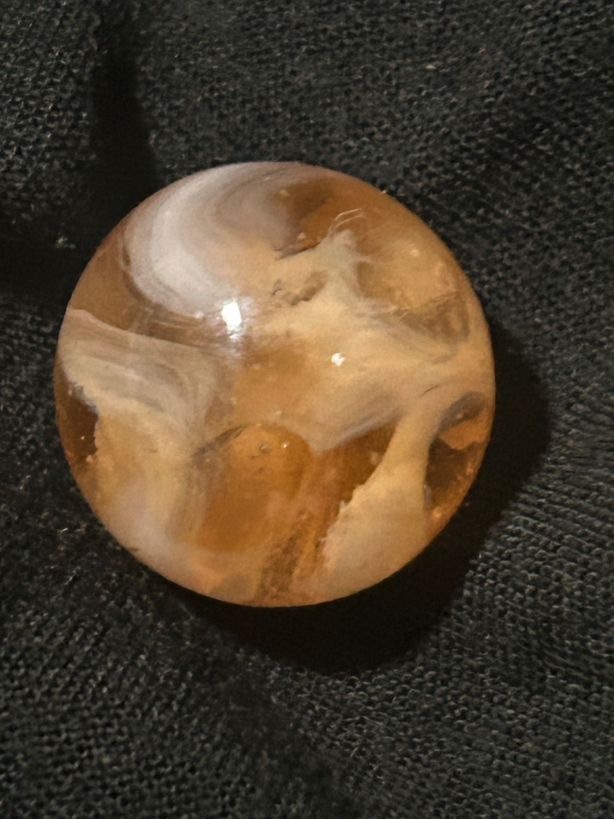 1 marble picked random 9.3- wet mint various sizes. Akro agate,