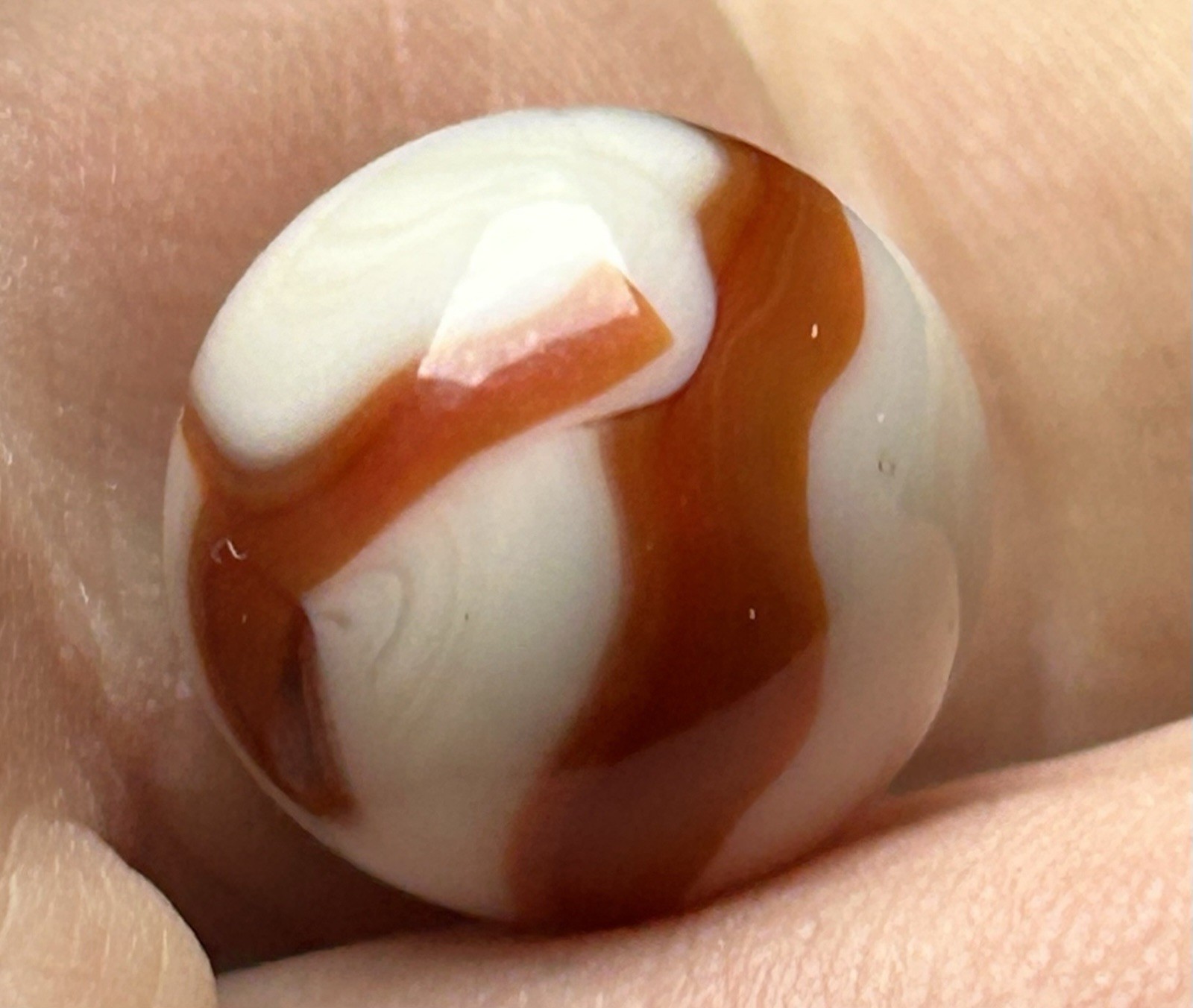 Vintage Heaton Or Alley Agate 0.57” Red Ribbon Swirl Marble Near Mint Condition