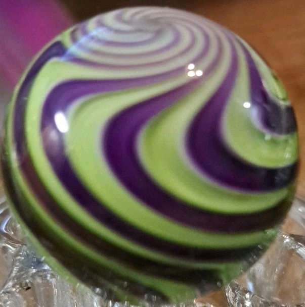 EDDIE SEESE Signed (FES) Handmade Glass Marble 1.25″-Lime Green/Purple