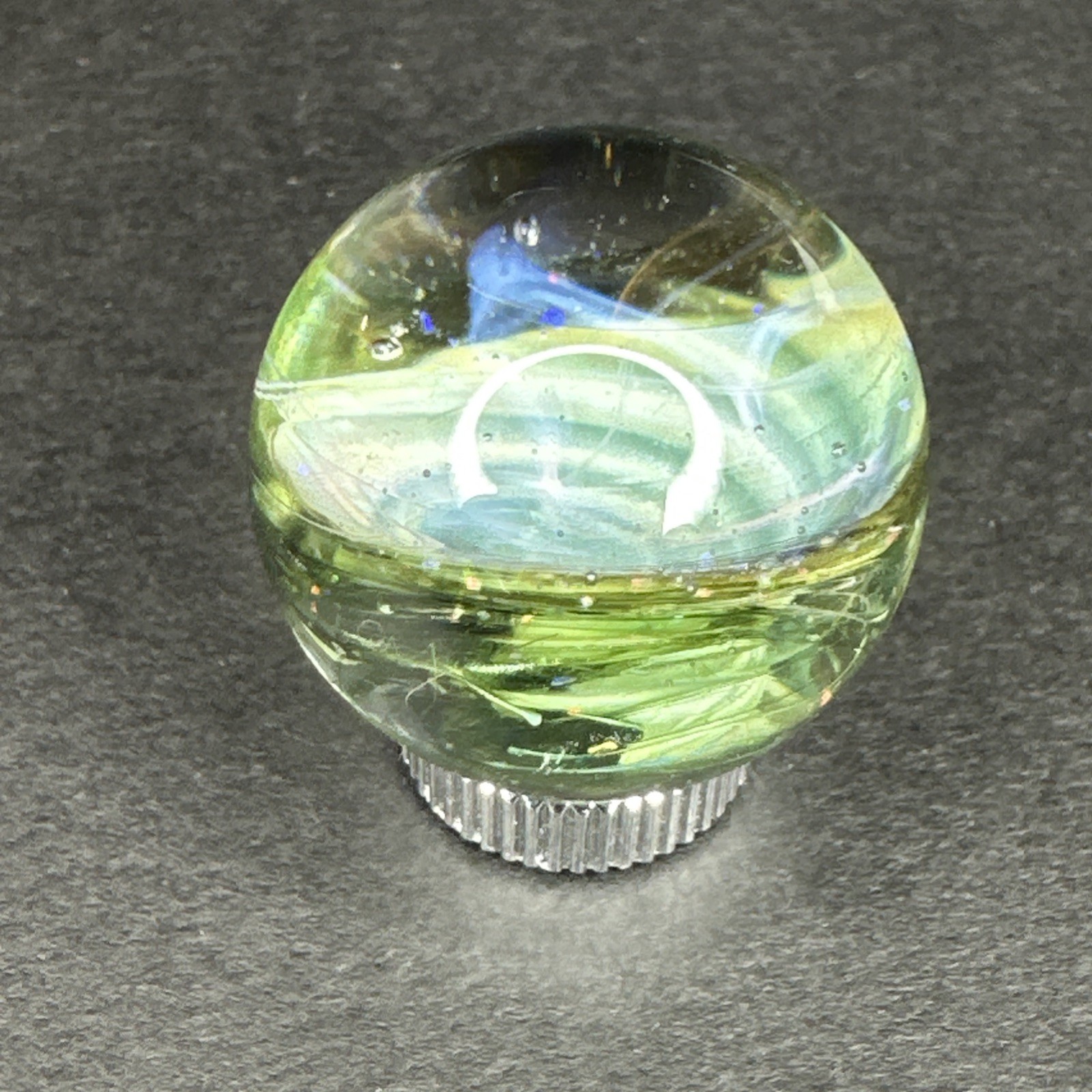 Contemporary Handmade Art Glass Marble 1.02″ Shimmering Green Blue Vortex MIB