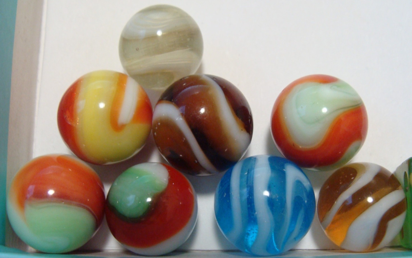8 Vintage Marbles Akro Agate Corkscrew All UV Tightline K/M/M Tricolor Onyx More
