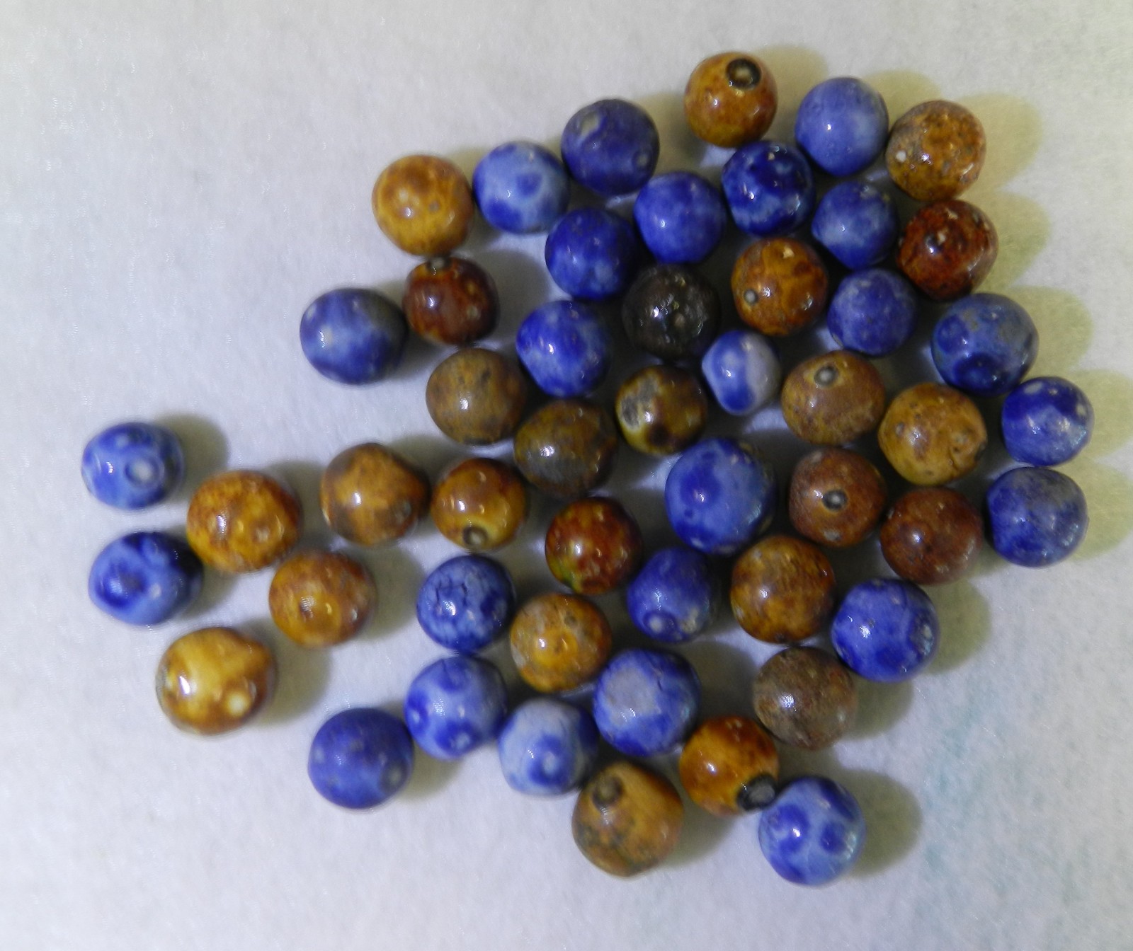 #19978m Vintage Group of 50 Small Sized Bennington Marbles .42 to .52 Inches