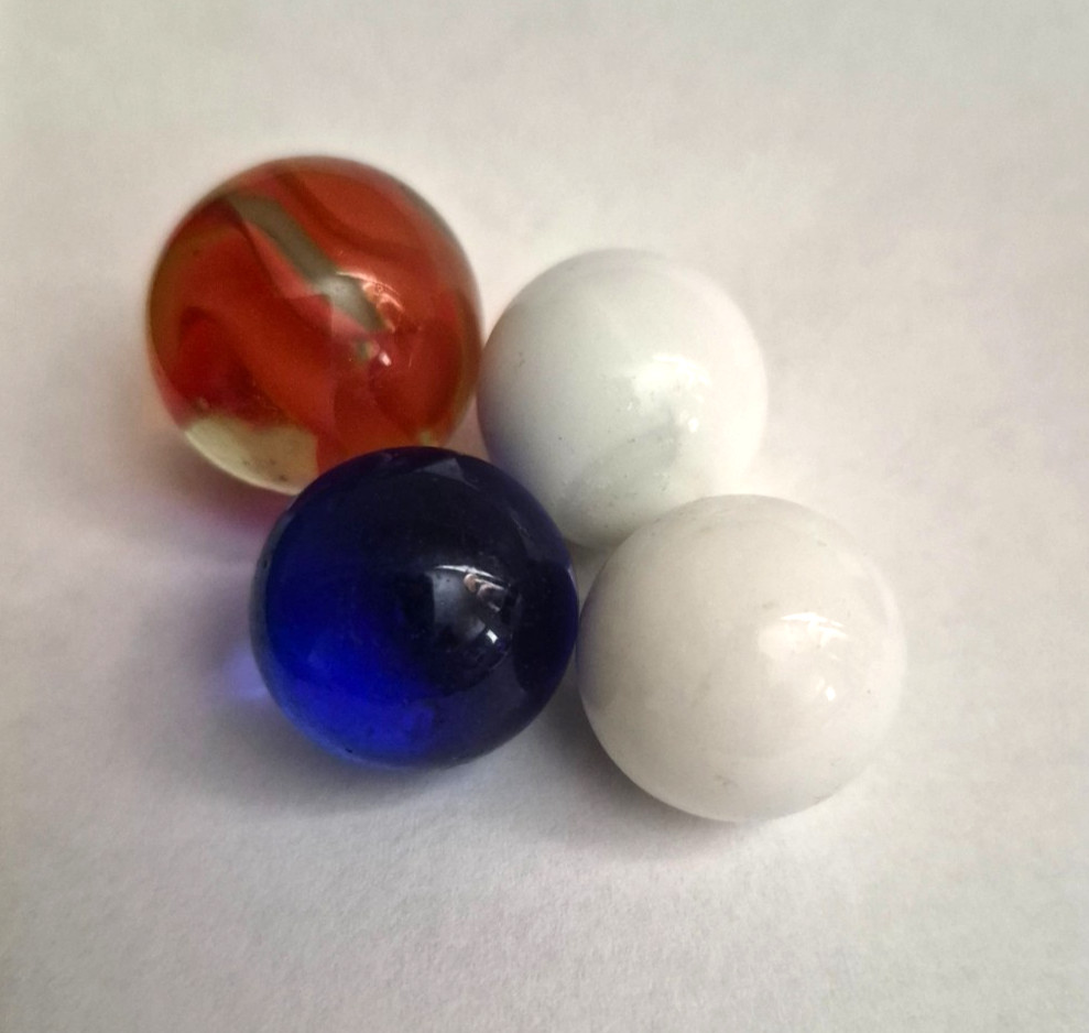 Lot 208 VTG 1960’s/70’s Glass Marbles Agate Swirl Pearl Cats Eye Milky Solid GUC