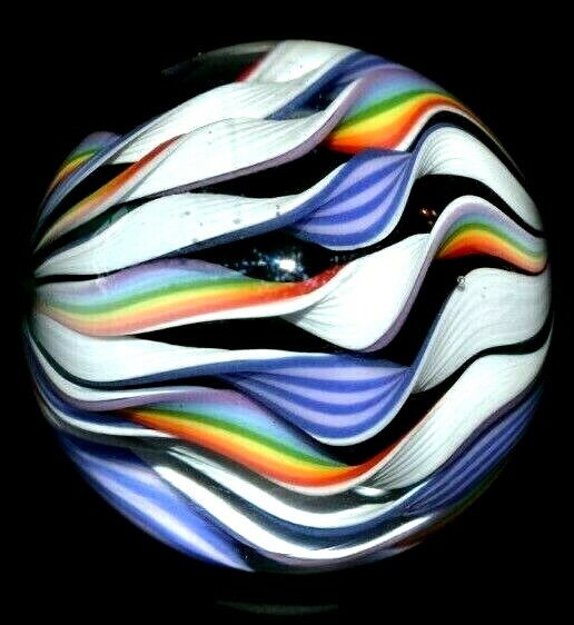 BRYAN TRILLAS GLASS MARBLE/1.331″-14 CANE RAINBOW FILIGRANA-BOULDER LAVENDER,RED