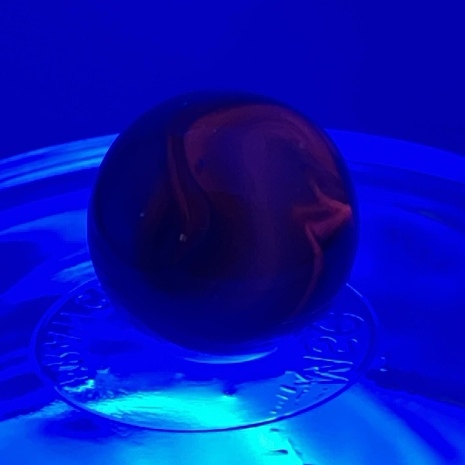 1 – Vtg Glass Marble / Akro Agate / Robin Egg Blue & Root Beer / UV Glow / No 15