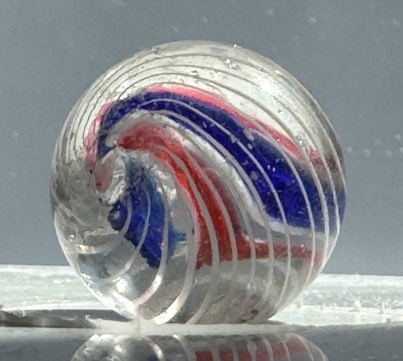 Caged 4 Ribbon Divided Core Marble 17mm (11/16”)