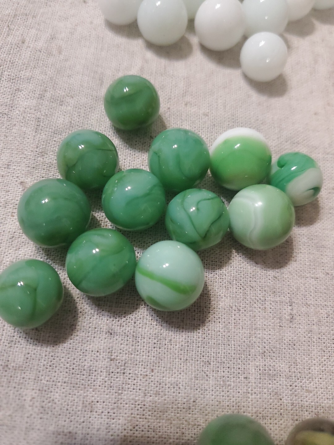 Lot of 140+ Antique Vintage Glass Marbles Swirl Blue Yellow Green Red White +
