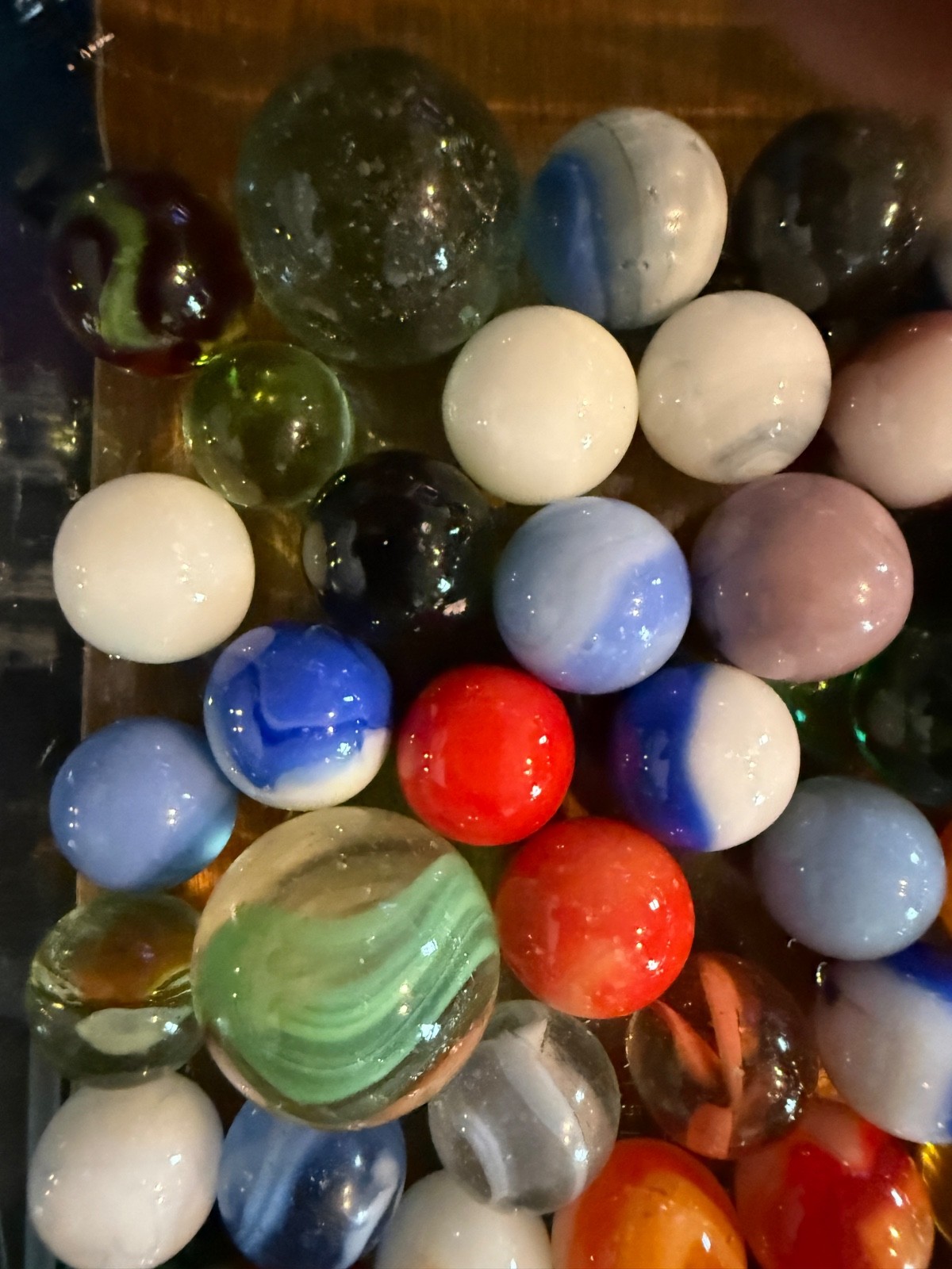 Vintage Marbles (Slags, Swirls, Cats Eyes, Bennies, Etc).Each lot varies Lot#121