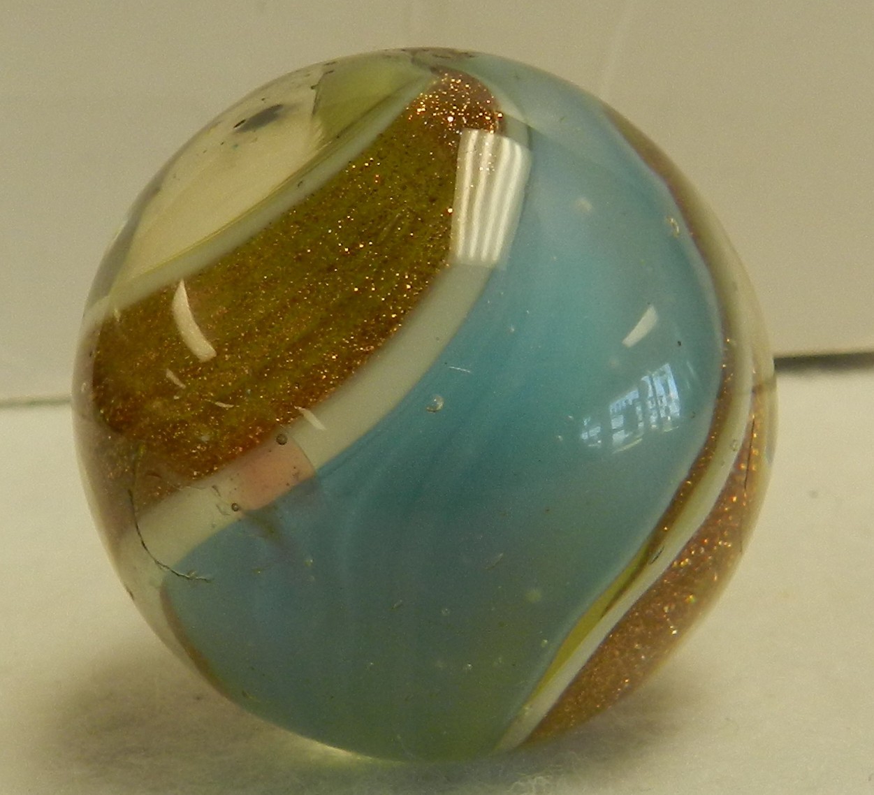 #19661m Nice Large 1.39 Inches German Handmade 2 Color Ribbon Lutz Marble