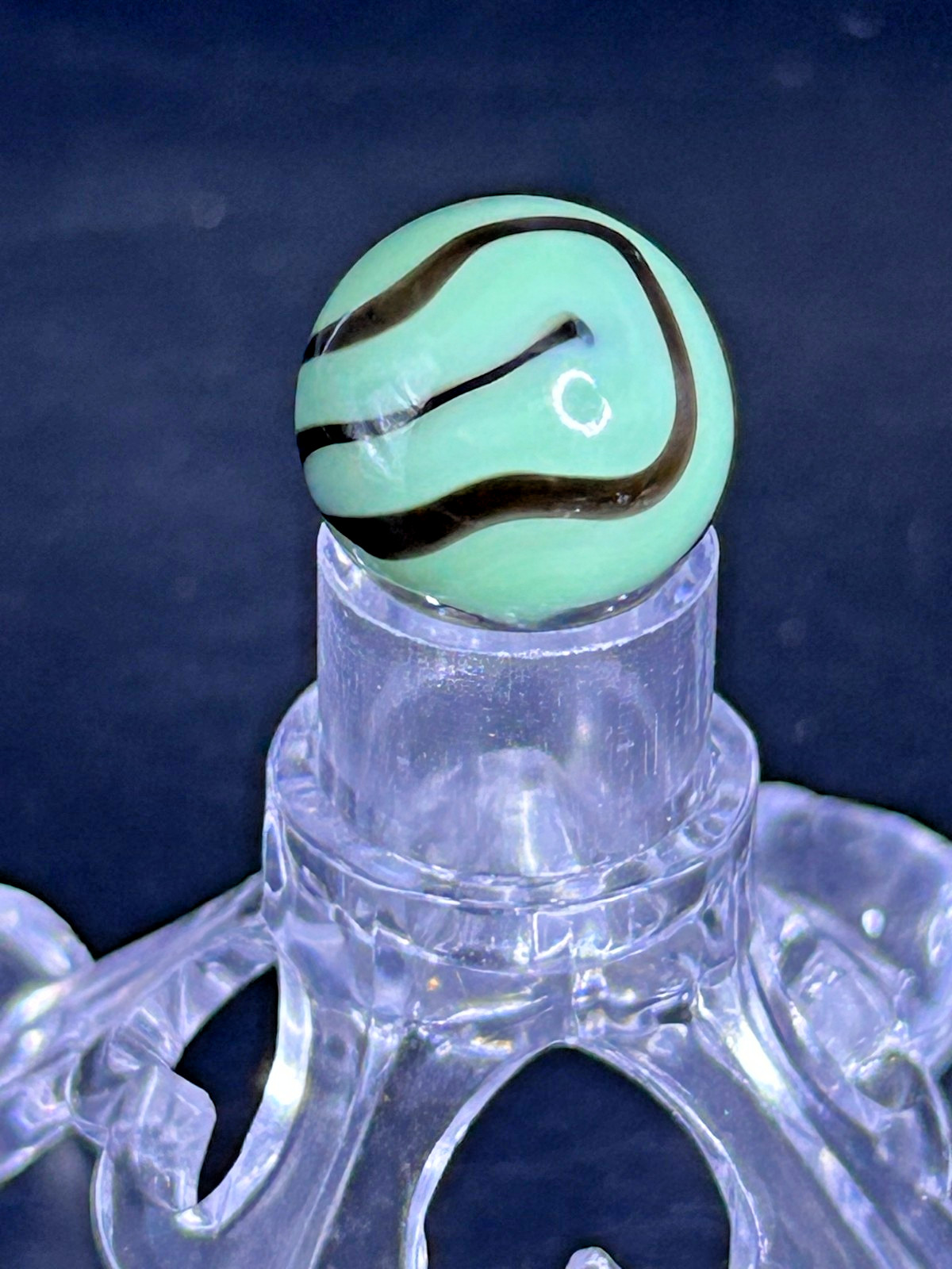 Alley Agate Swirl Pistachio Green & Brown Marble .63″ Wet Mint CAC6