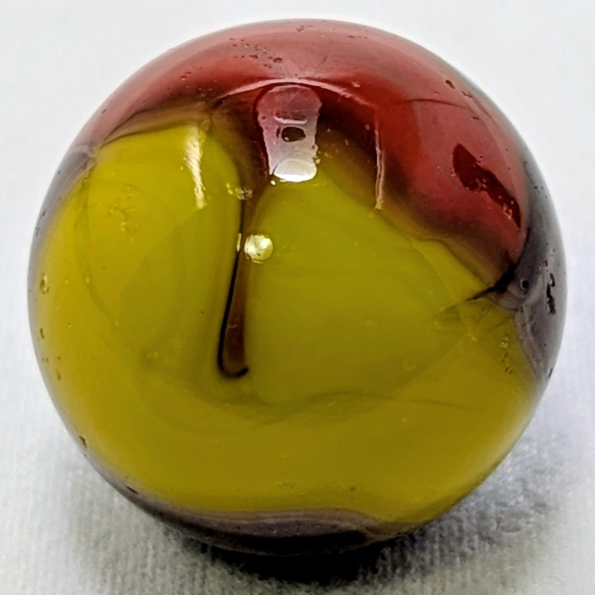Vintage Vitro Agate Superman Hybrid Marble. 22.86 mm Wet Mint; Oxblood,