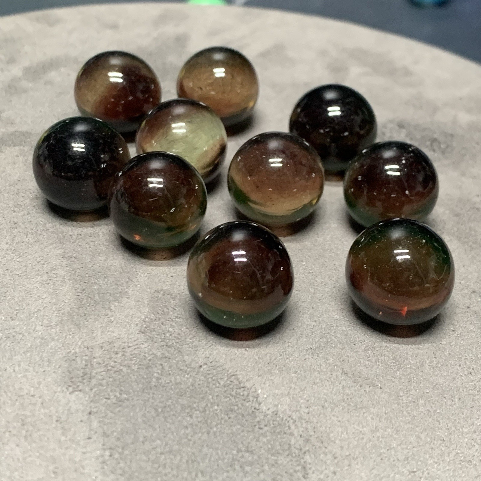 Brown Swirl Vaseline Glass Uranium Glass Marbles UV Glow, 5/8” 15mm Lot Of 10.