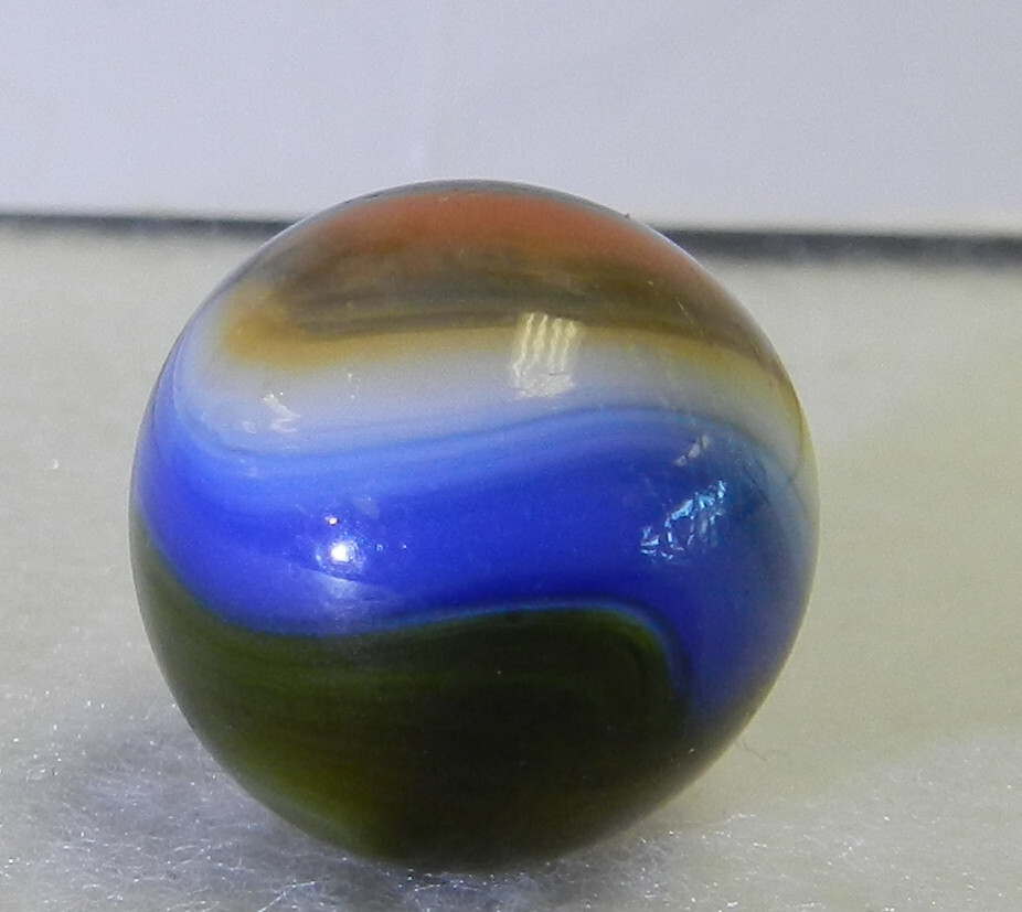 #18263m Colorful Vintage Peltier Glass Swirl Marble .65 Inches