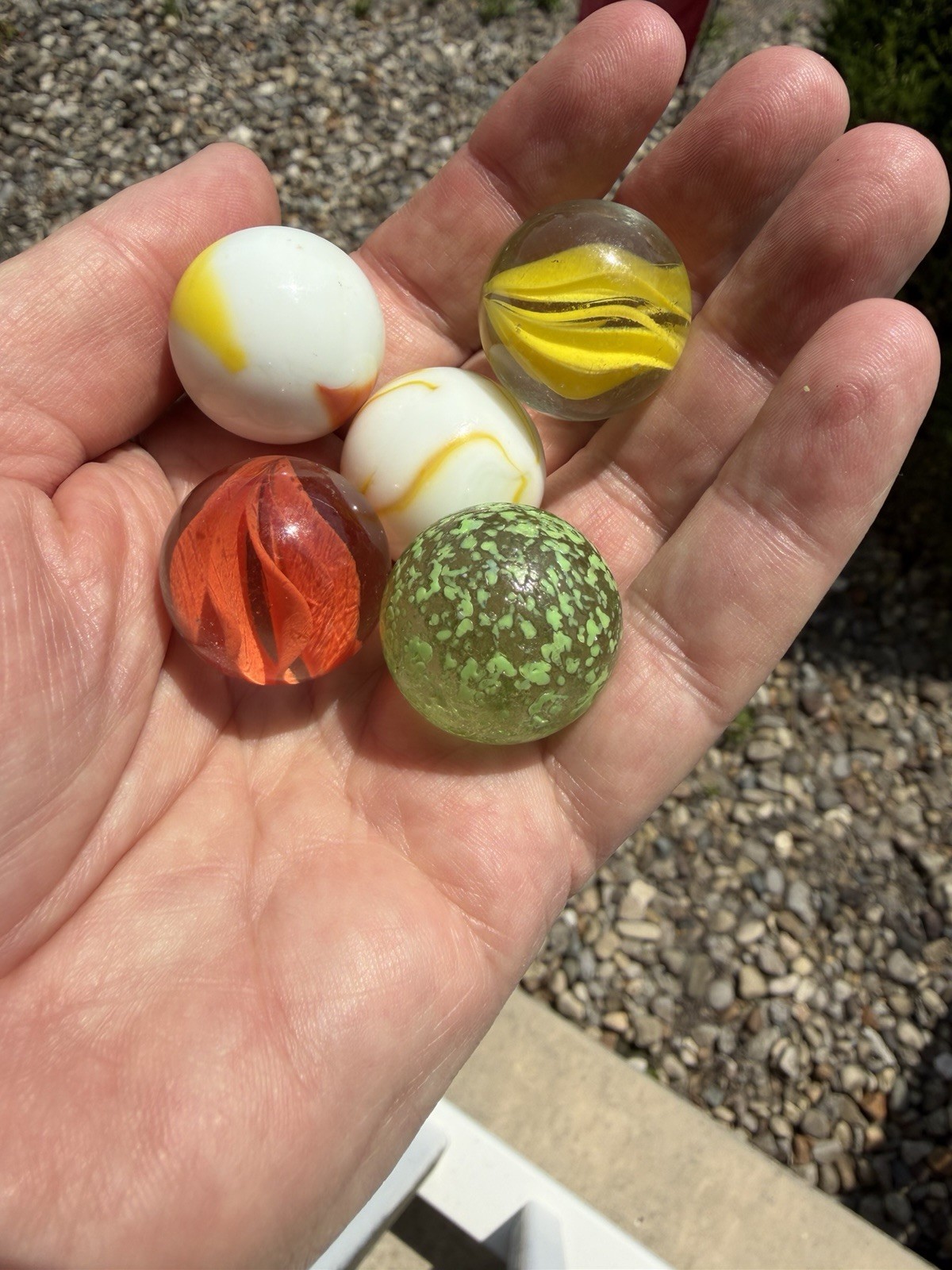 11 Shooters Lot Marbles Black Yellow Red Blue White Green, Frit Great Condition
