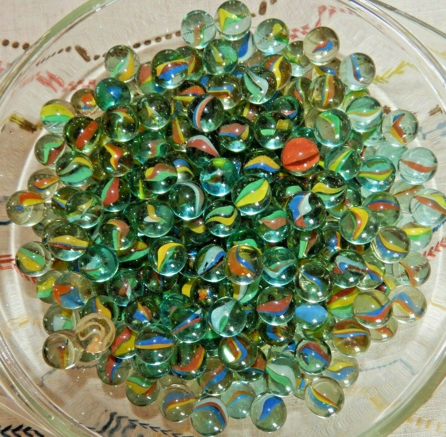 Vintage Lot of 300+ Glass Cat’s Eye Marbles in All Colors Excellent Condition