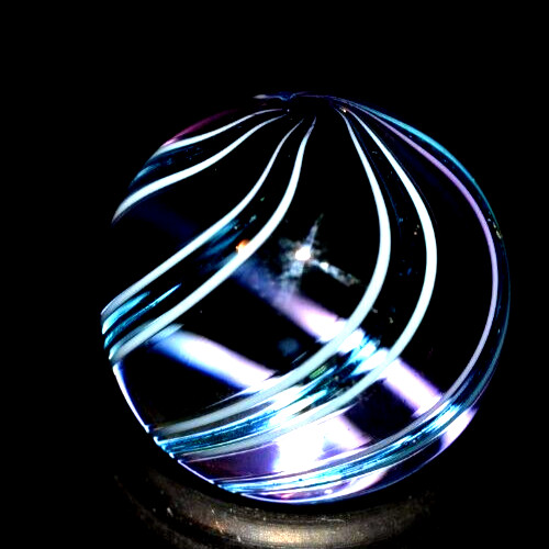 HOT HOUSE GLASS MARBLE/.692″-DELICATE PLAYER-BABY BLUE w/GOLD & GREEN DICHROIC