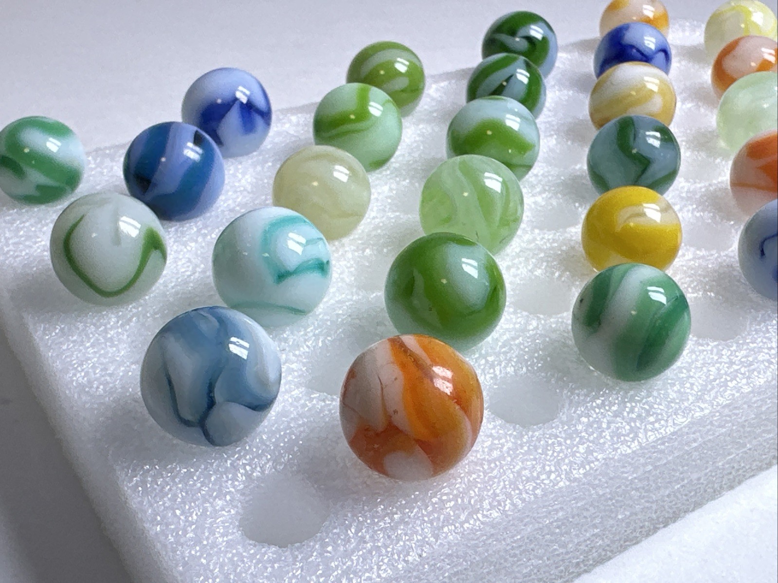 356 Lot Of 30 Vintage Alley Agate Swirl Marbles!