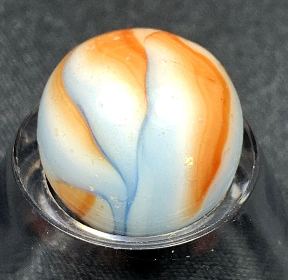 NM – ALLEY FLAME / DUG ? .62″ BOX02/233