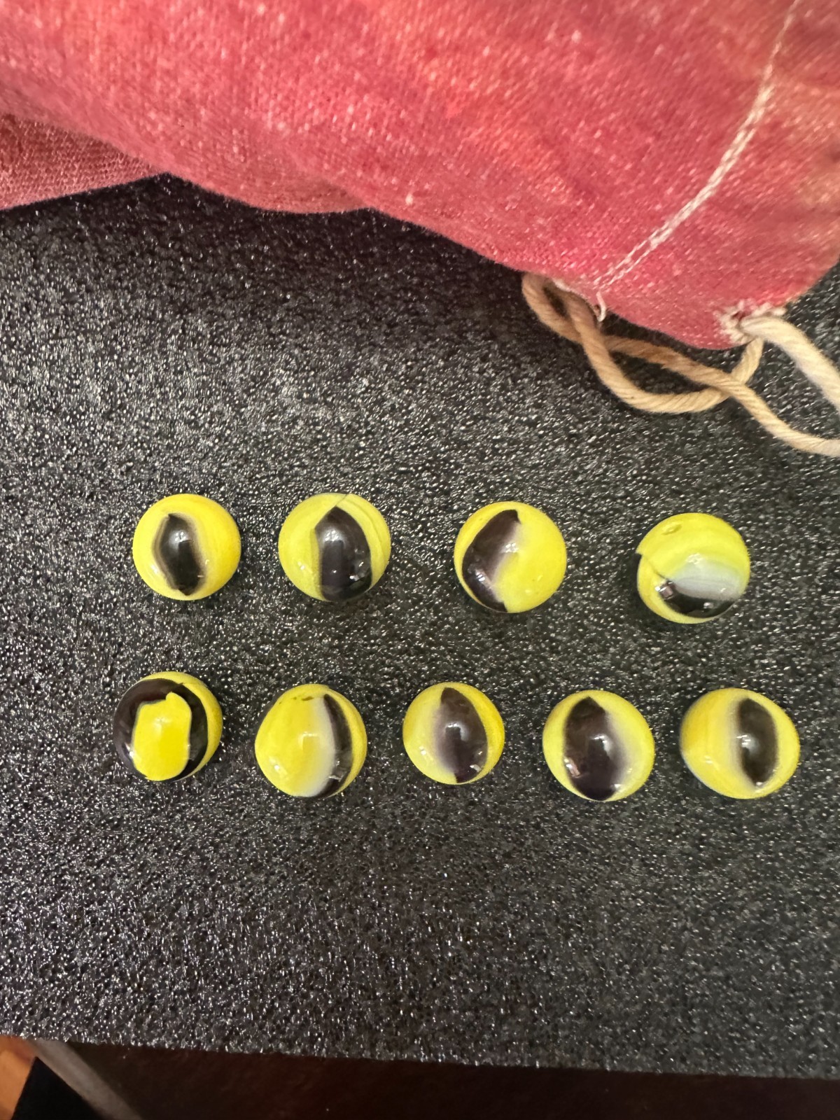 Vintage Marble King Bumble Bee Marbles Lot of 9 Blended Colors 0.57″-0.62″