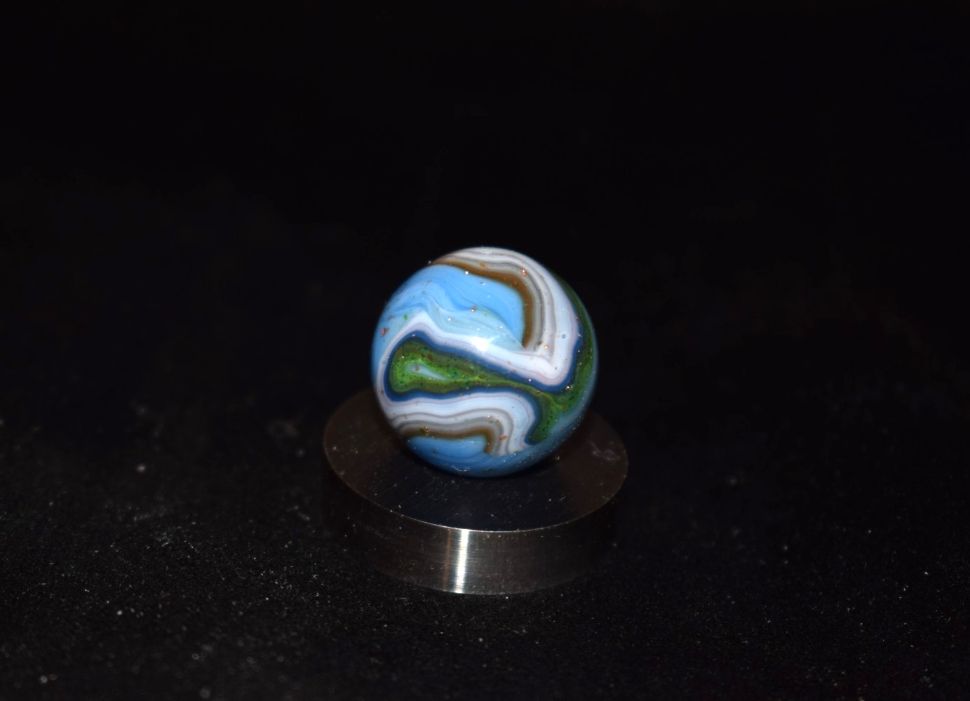 👀⏩DAS Blue 🔵 Racer Green 👽Aventurine Swirl Toy Marble Shooter Size .750″ Mint