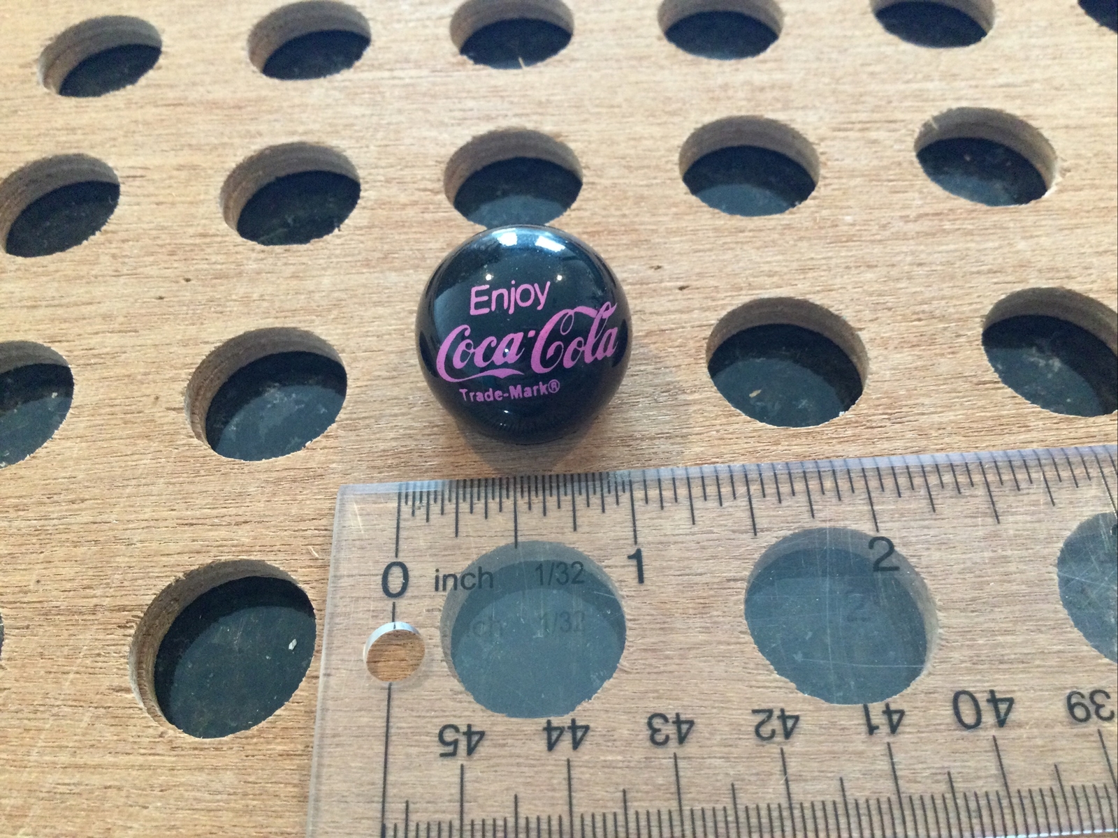 Vintage | Coca Cola | Pink on Black | Marble | 1980s