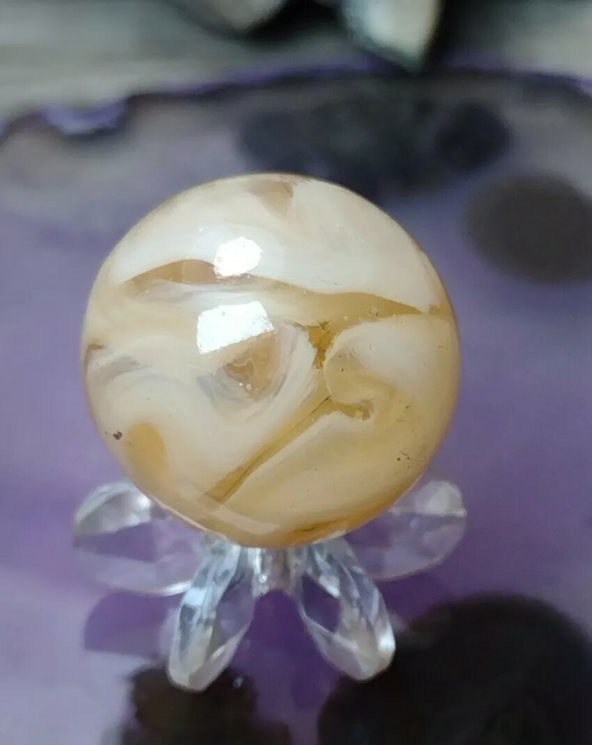 Wild ZIG ZAG Ivory Tan WV Swirl Davis or Jackson ? Vintage Marbles .65″ NM- VG