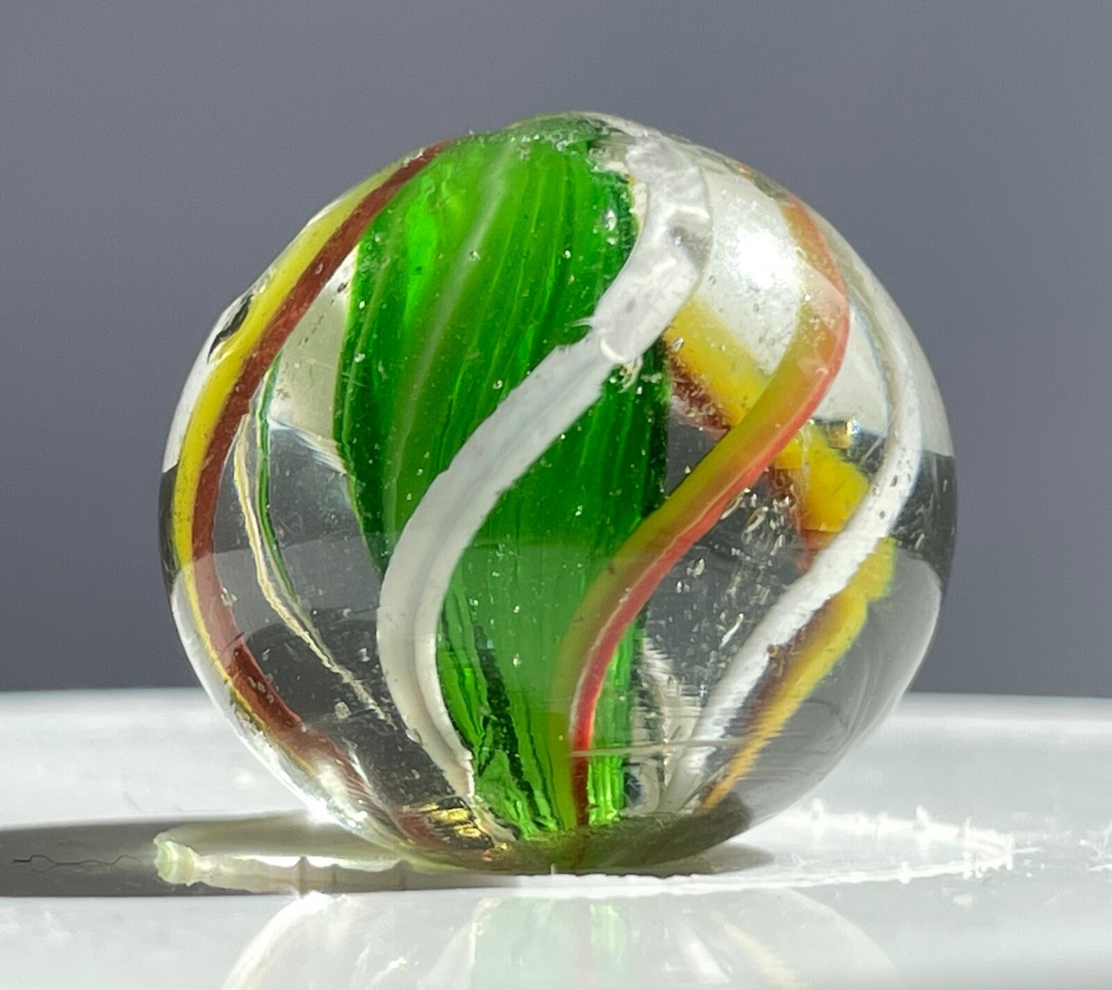 Green Sheathed Latticinio Core Marble 23mm (29/32”)