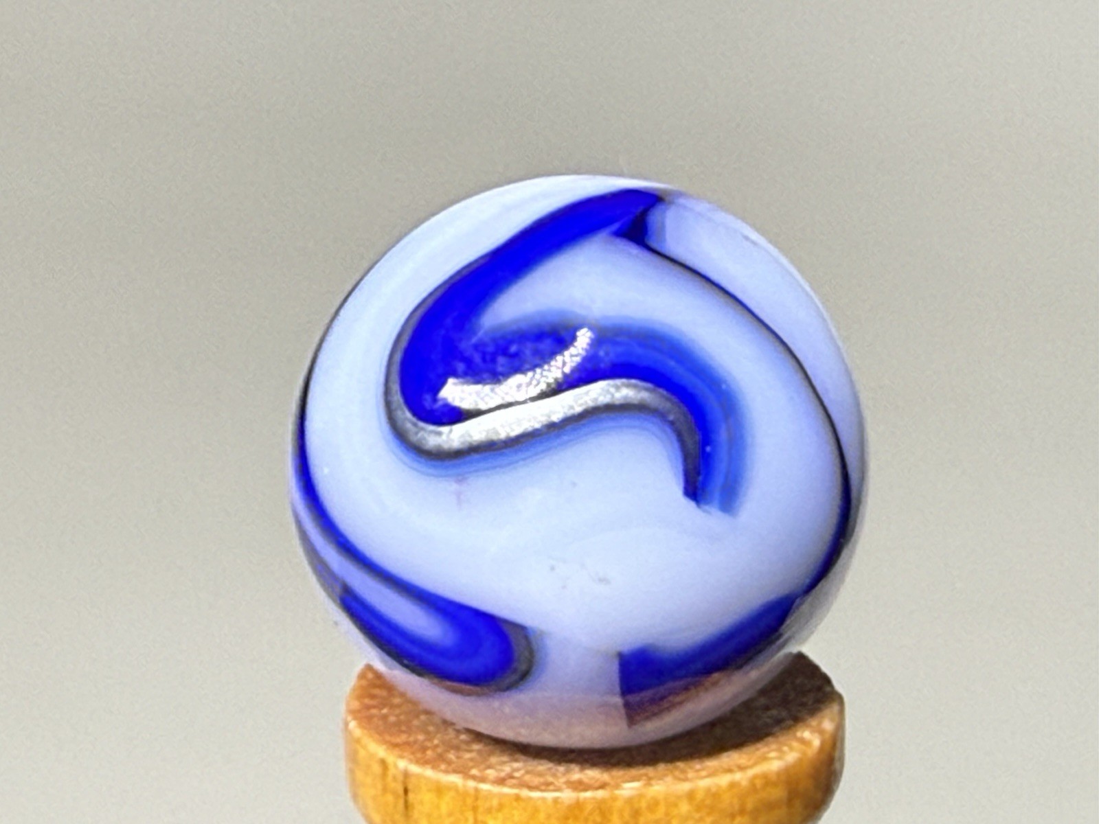 Alley Agate Co Metallic Swirl Marble .52” NM(+)