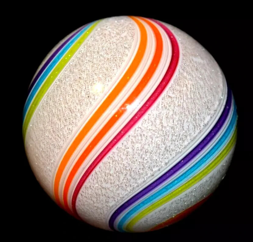 HOT HOUSE GLASS MARBLE/1.744″-DICHROIC SNOW W/12 DICHROIC RAINBOW RIBBONS-FAST