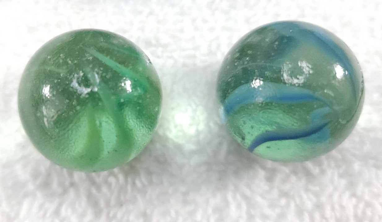 LOT OF 4 VINTAGE BEAUTIFUL BOULDER SHOOTER 1 1/8 CAT EYES MARBLES 1970S 1980S