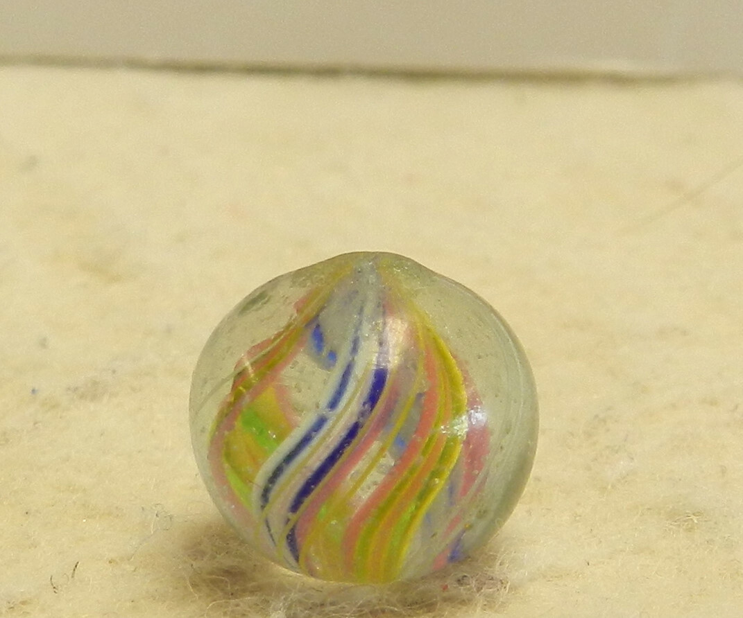 #13889m Peewee .48 Inches Vintage German Handmade Divided Ribbon Swirl Marble