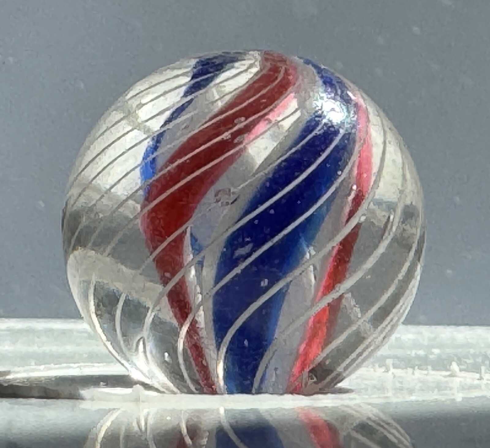Caged 4 Ribbon Divided Core Marble 17mm (11/16”)