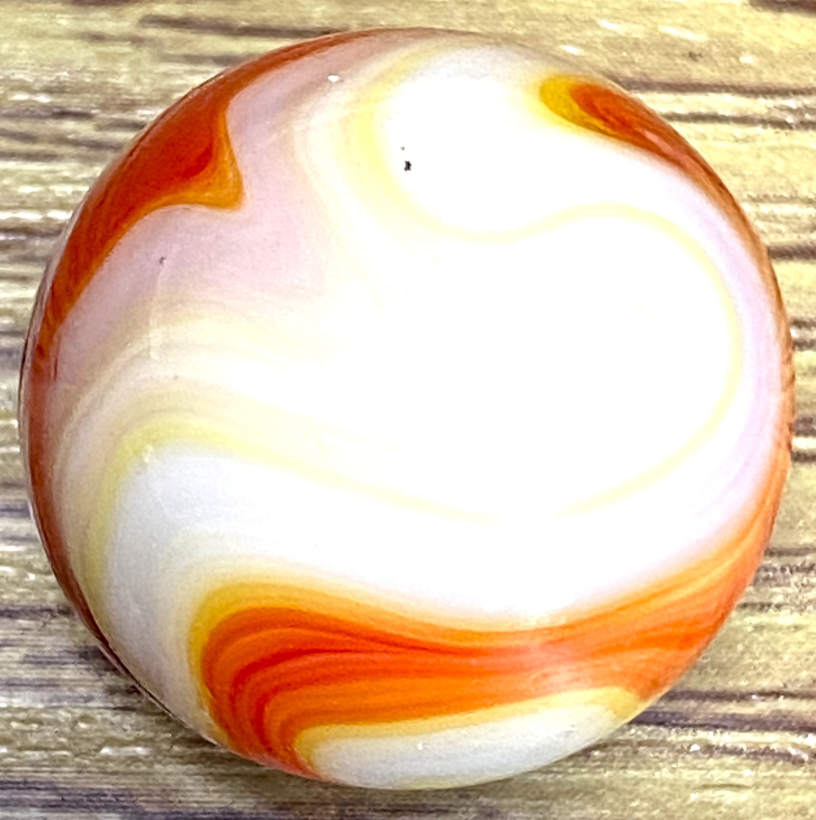 DAS/SAMMY’S/WV/JABO FIREY CANDY CANE FLAMED-OUT SWIRLED SHOOTER .72″ 4B/08