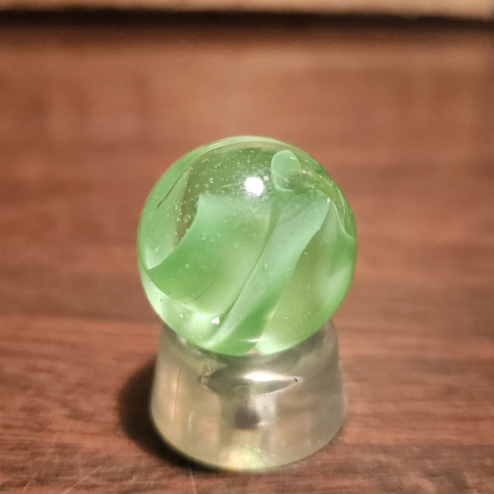 Vintage C E Bogard Hybrid Green in Clear O.94″ Diameter Shooter Glass Marble