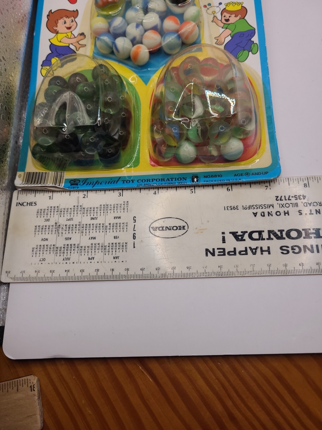 BIG VALUE Vintage 1979 Mountain of Marbles NEW Great Condition