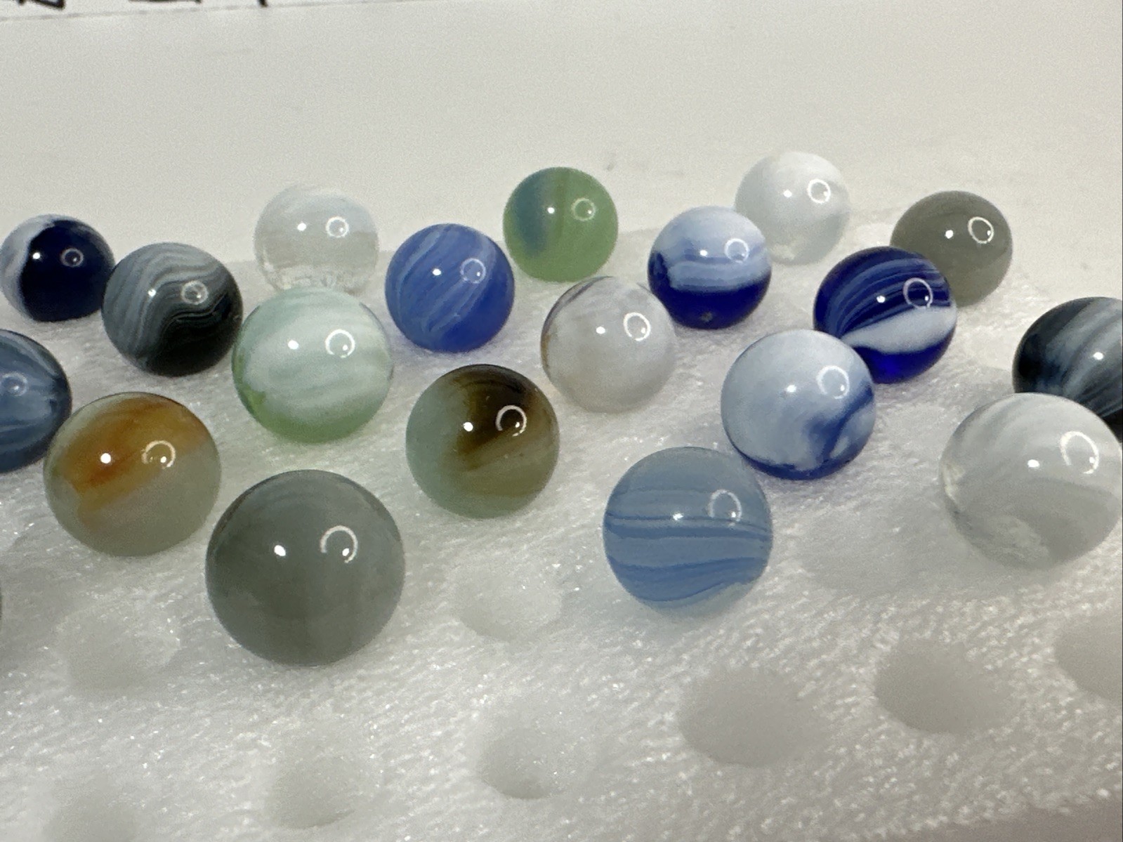 076 Lot Of 25 Master Patch Vintage Marbles .570-.680”