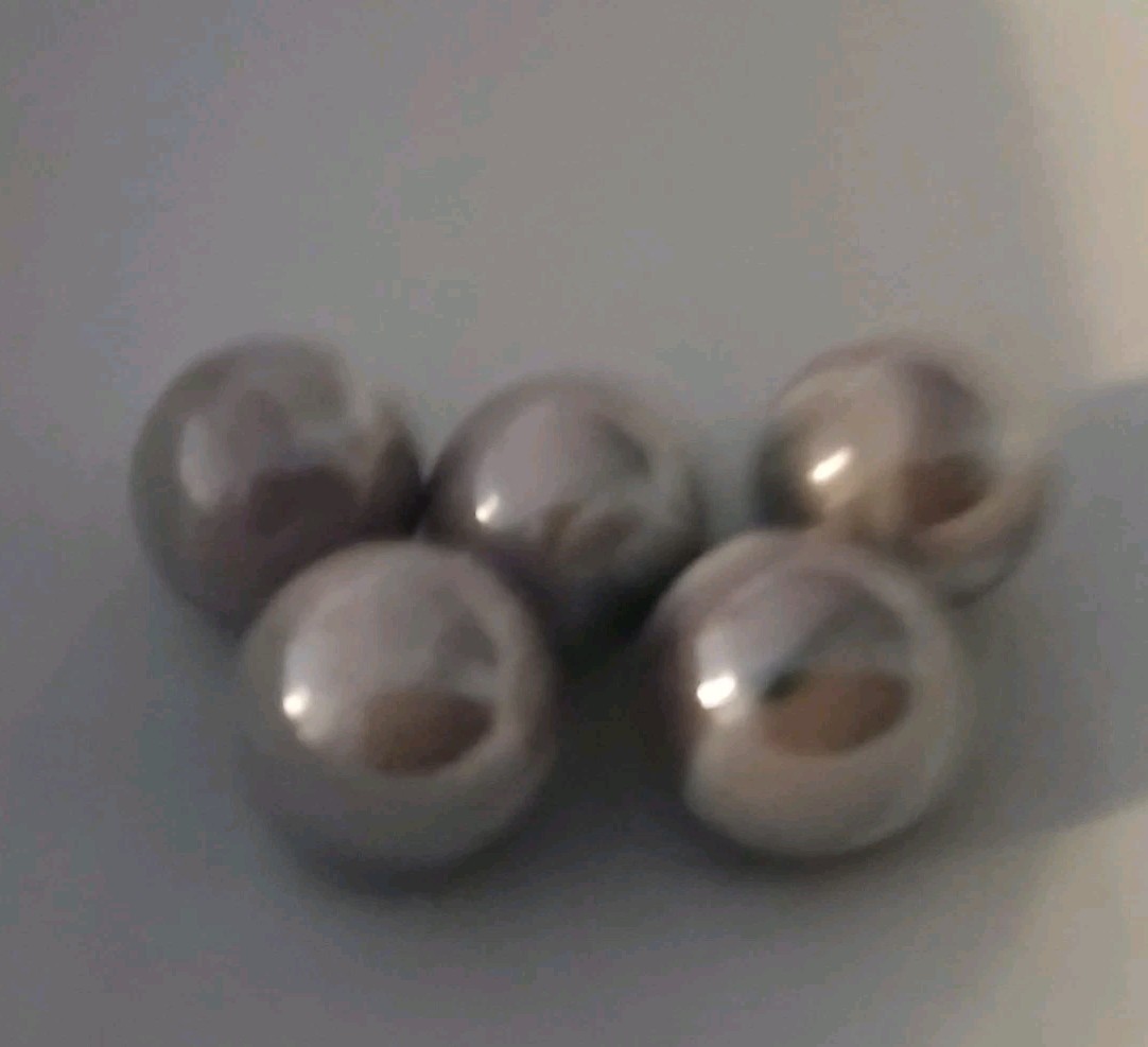 5 Marble King, 1940s–1970 Marbles Pearlescent Gray/Purple Swirling
