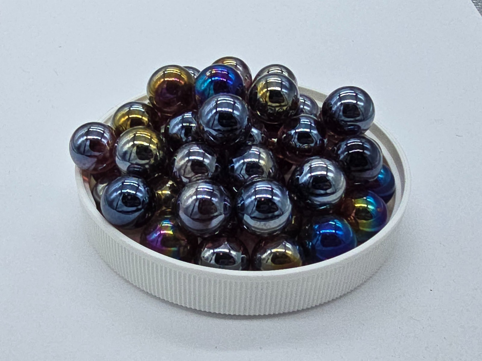 Vintage 14mm “Luster Lilac” Pack of 5 Player Glass Marbles (~9/16 inch) –