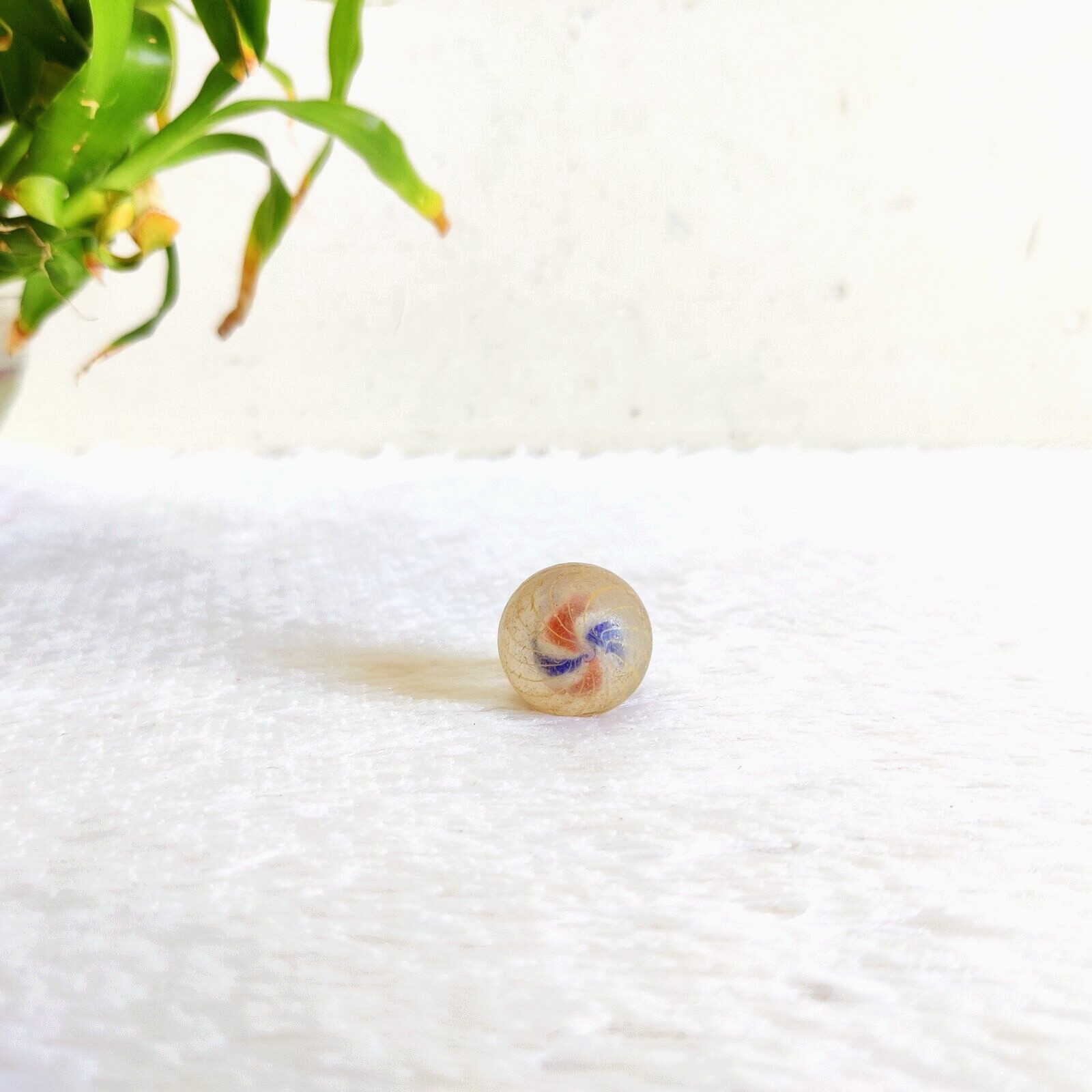 Vintage Original Handmade Divided Core Swirl Colorful Glass Marble Rare GL70