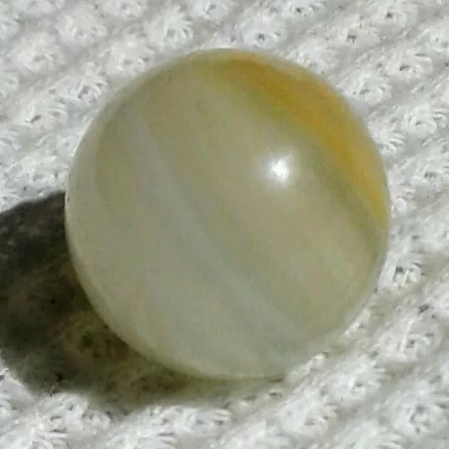 5/8″ CAC Honey Onyx Swirl Marble In Mint Condition Check Photos.