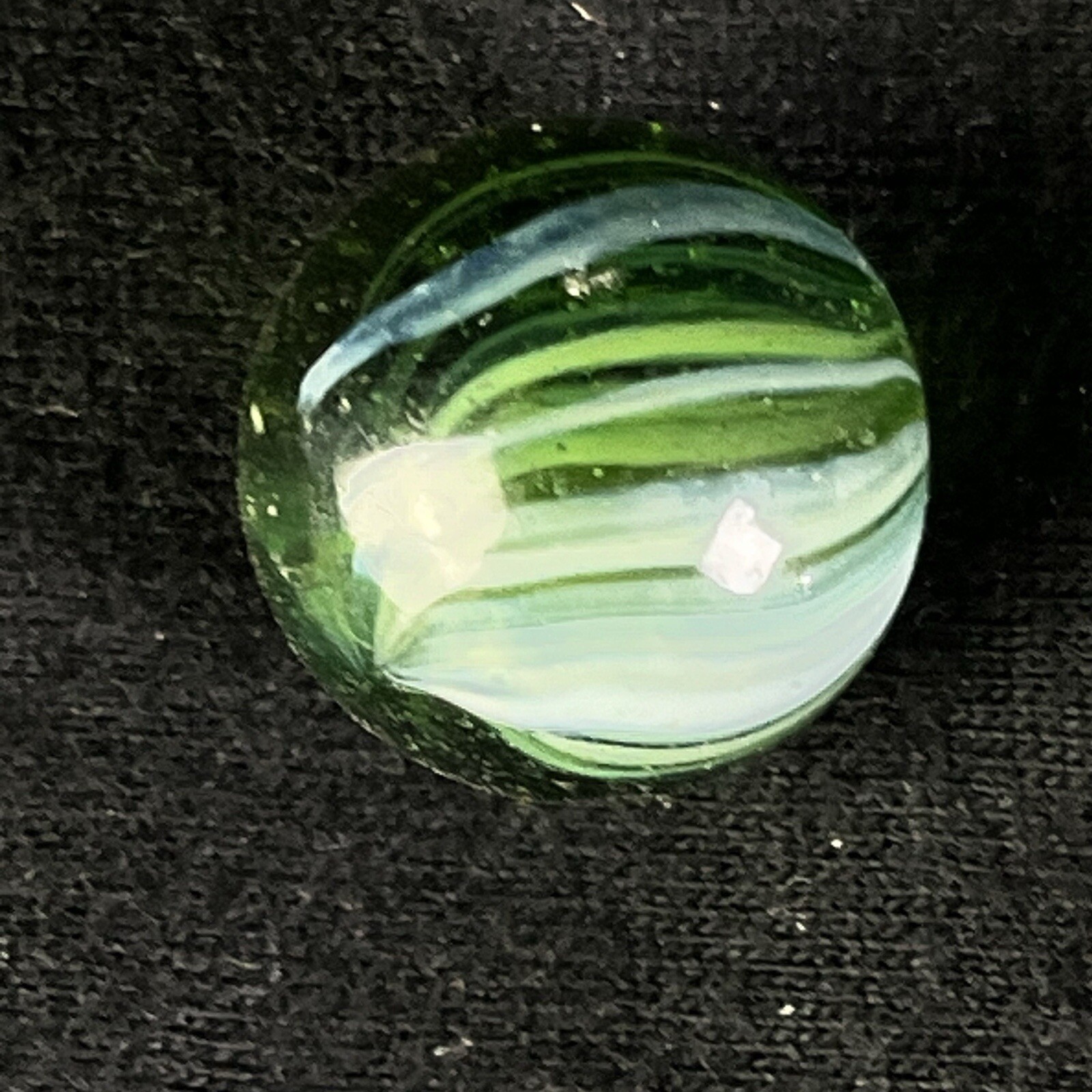 Vintage Akro Agate Peltier Art Swirl Glass Marble .63” Dark Green White