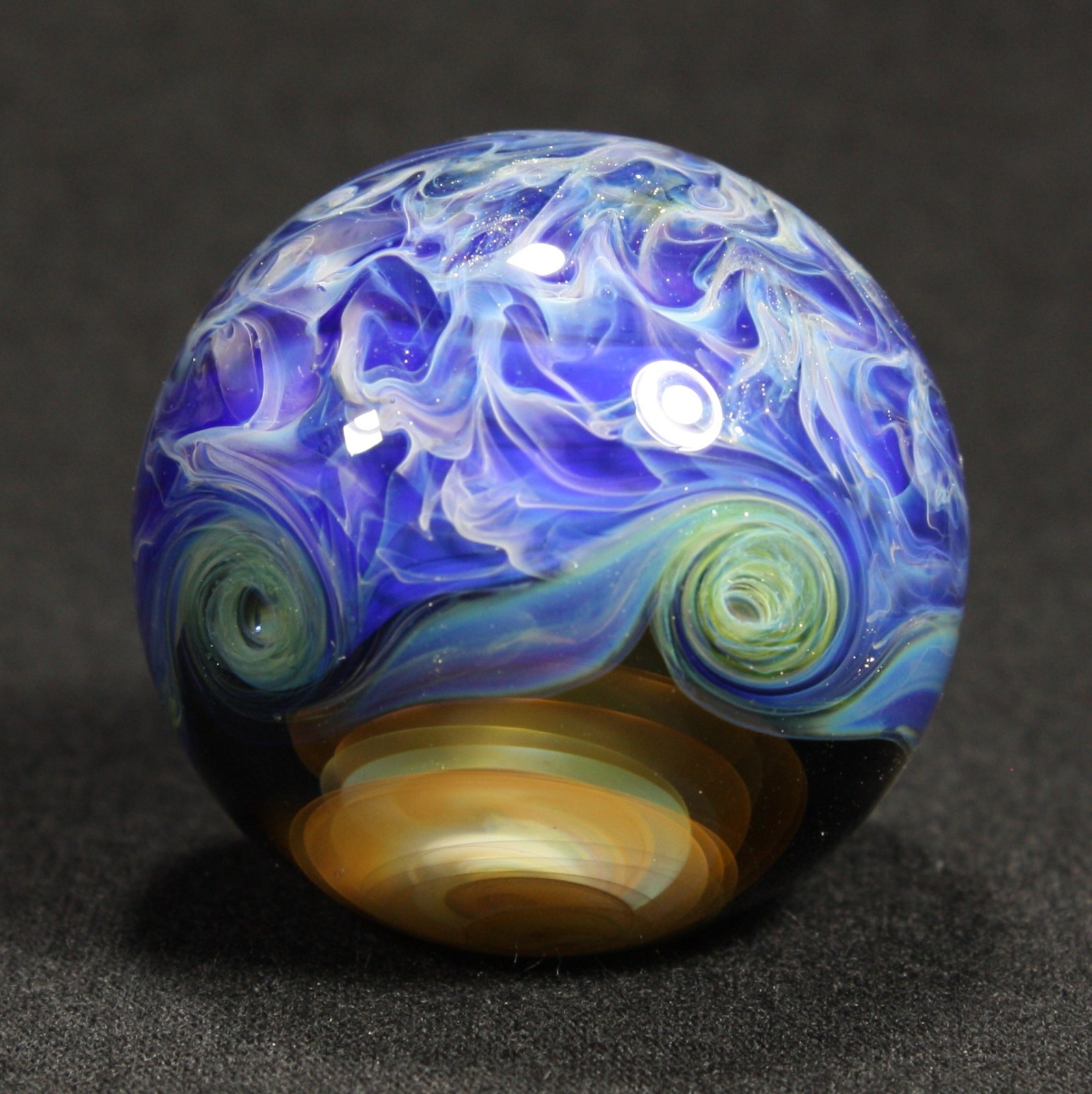 Juba Glass Handmade Marble 1.45″ Boro Lampwork 24K Gold and Silver Fume Swirl