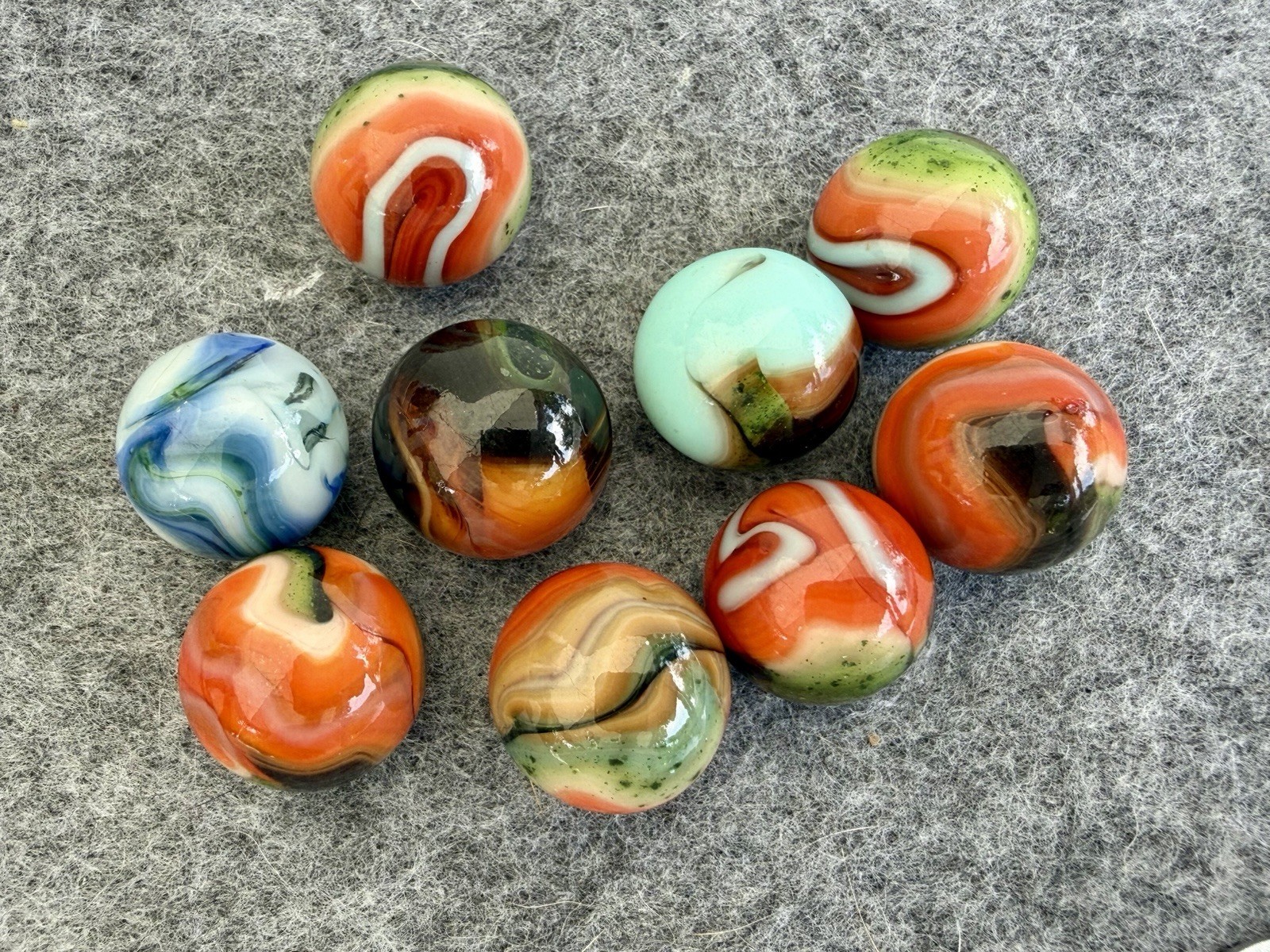 Vintage: JABO Jinks Run: Display Of 9 Swirls. 3/4 +-